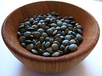 200px-Puy_lentils_wooden_bowl